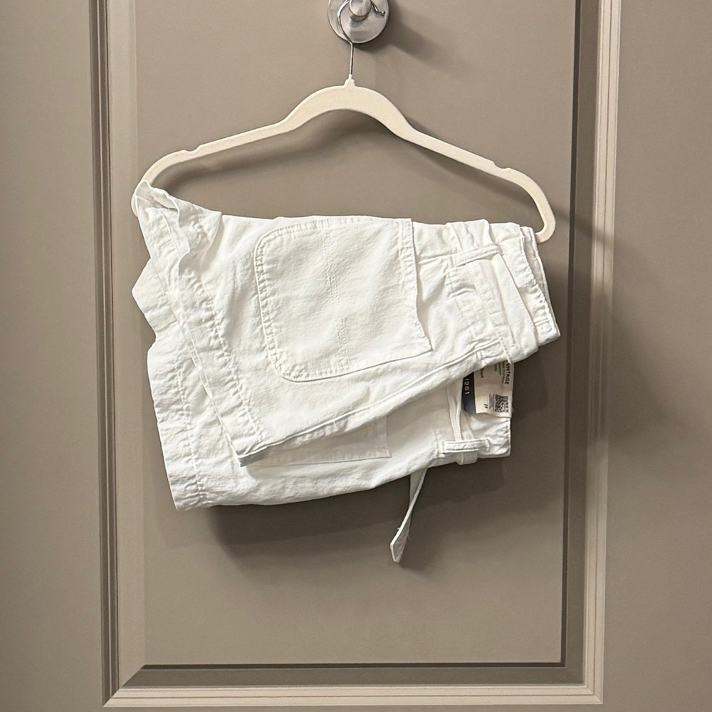 DL1961 Camile Paperbag Shorts, White Denim - Picture 15 of 15